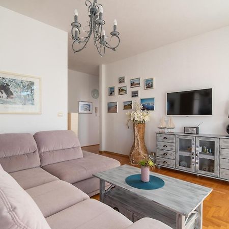 Hotel Villa Vera Фажана Экстерьер фото
