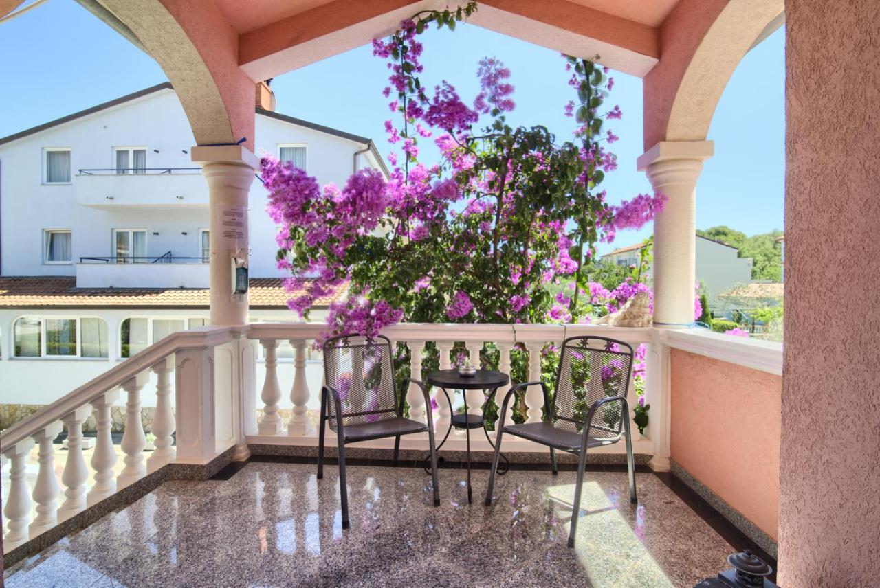 Hotel Villa Vera Фажана Экстерьер фото