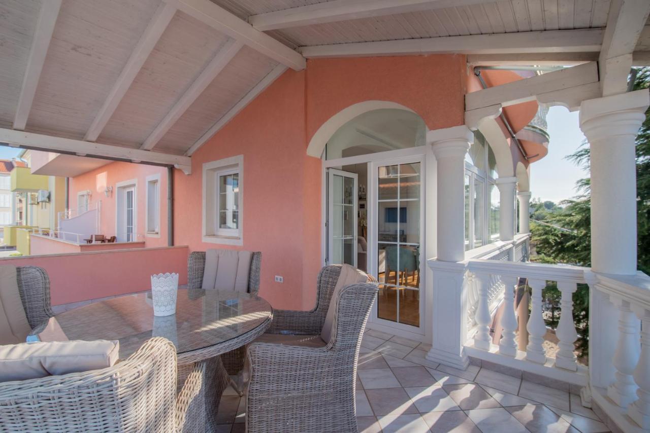 Hotel Villa Vera Фажана Экстерьер фото