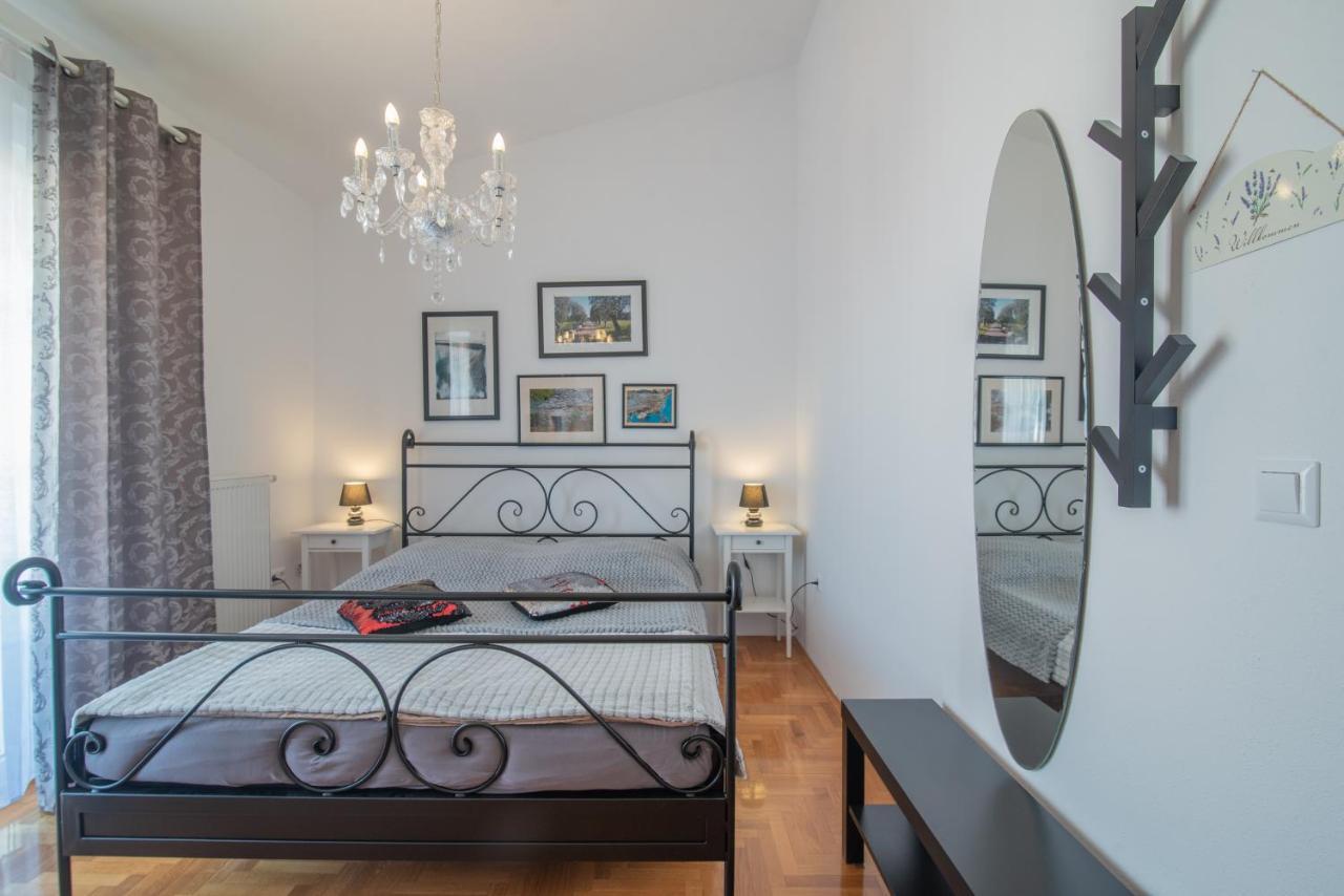 Hotel Villa Vera Фажана Экстерьер фото