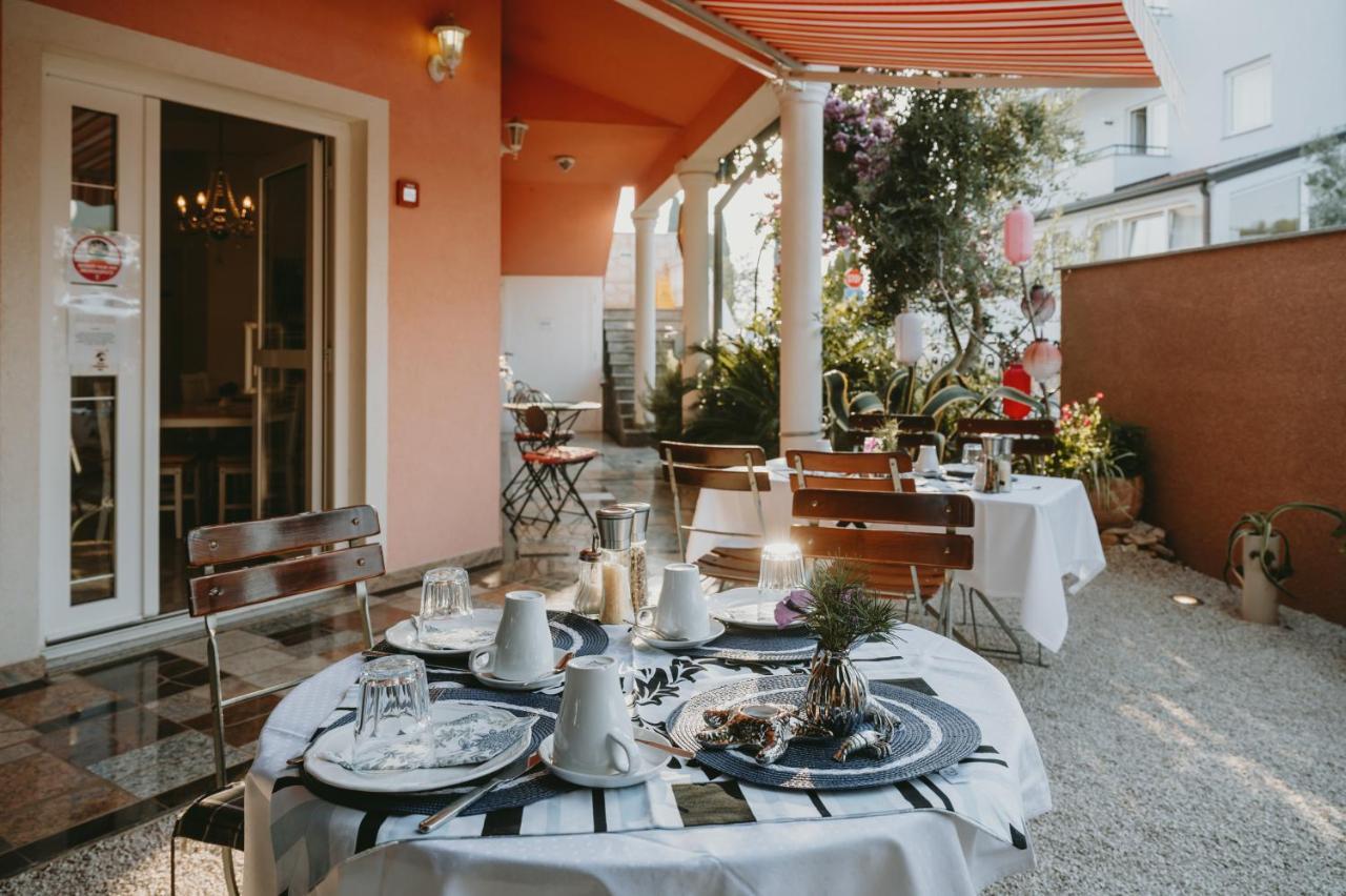 Hotel Villa Vera Фажана Экстерьер фото